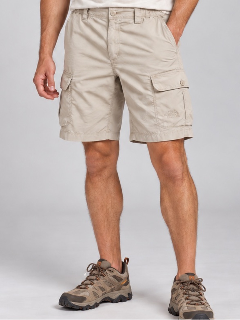 The North Face Men’s M Beige Nylon Cargo Hiking Shorts Outdoor Trail